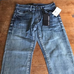 NWT - Modern Culture Jeans - 30x30 - Straight Fit